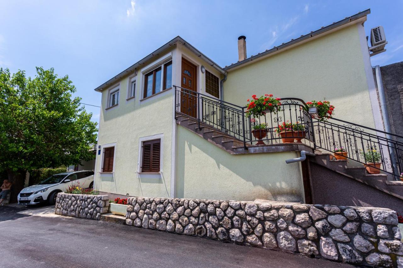 Apartment Mira Silo-Krk Exterior photo